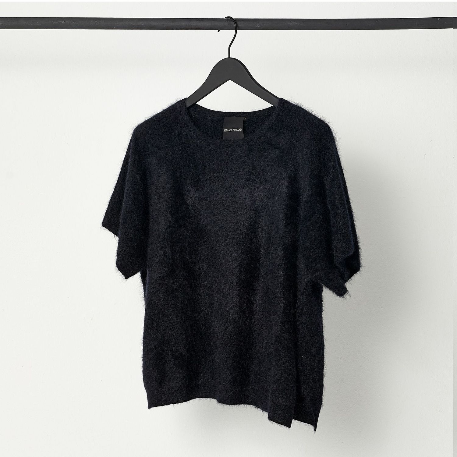 FURRY TOP aus gebürstetem Kaschmir, Größe: XS/S, Farbe: schwarz