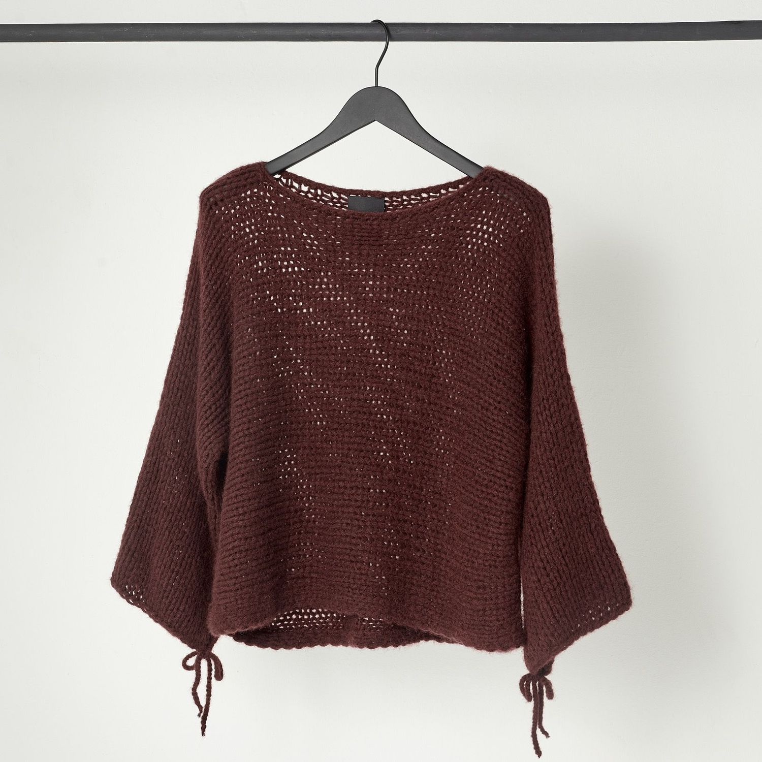 Quergestrickter Pullover LEYLA Quergestrickter Pullover LEYLA