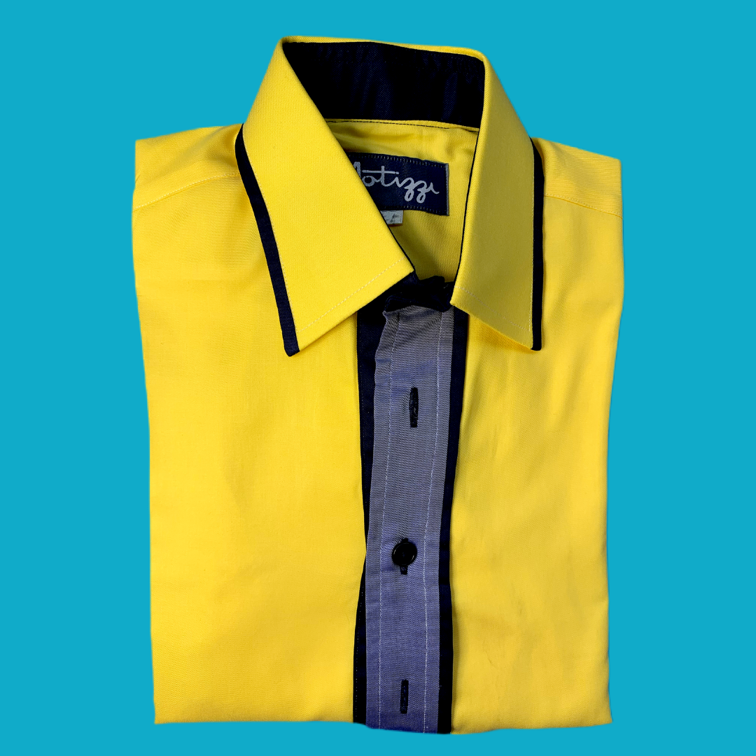 Camisa amarilla con franja jeans