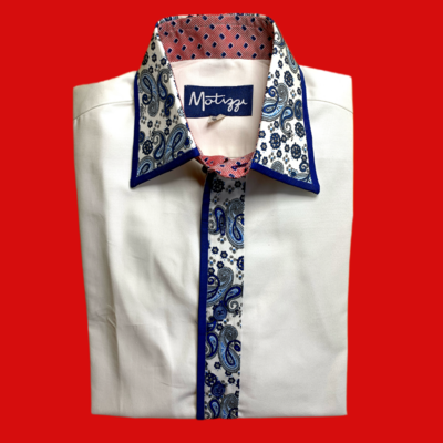 Camisa blanca paisley azul y rojo