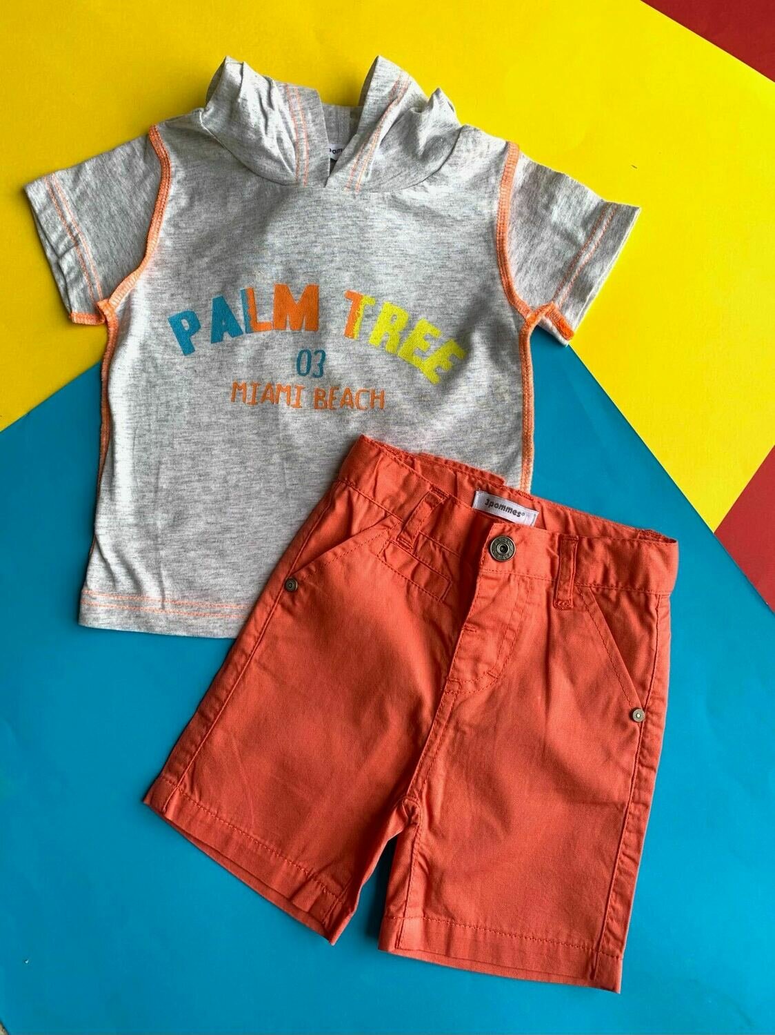 Set short naranja hoodie gris