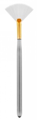 Кисть веерная, косметическая, с натуральной щетиной, белая ручка, длина 155 мм