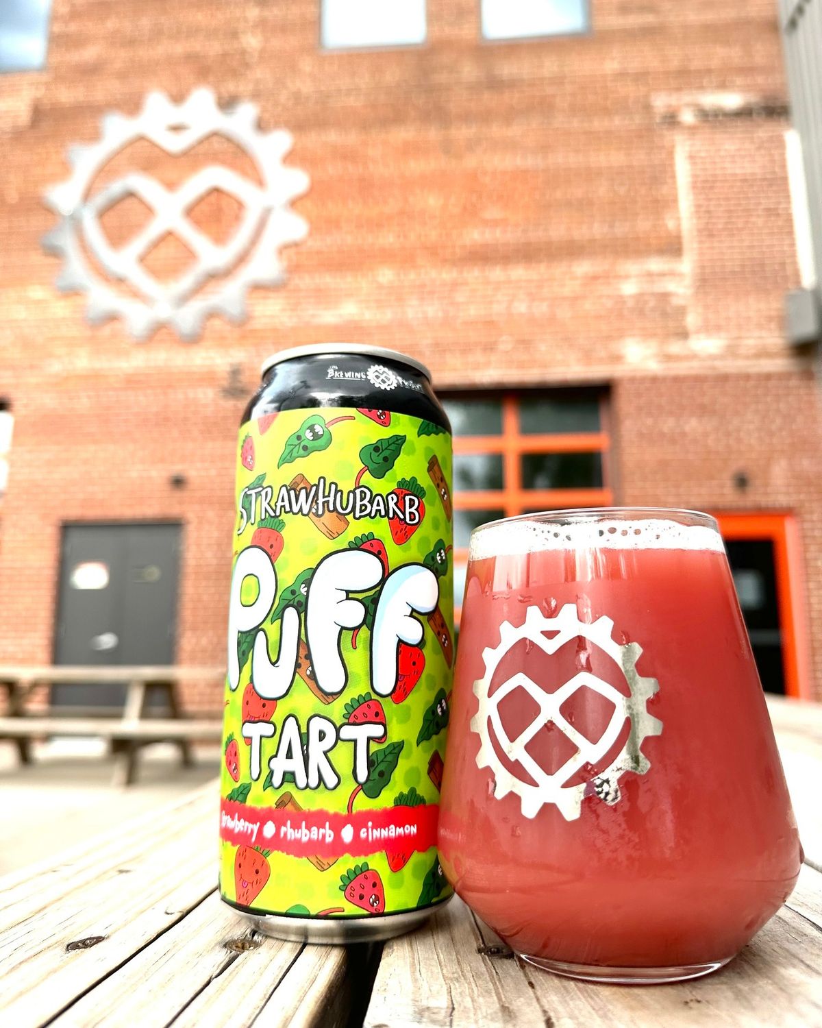 Brewing Projekt Strawhubarb Puff Tart Sour Brewing Projekt Strawhubarb Puff Tart Sour