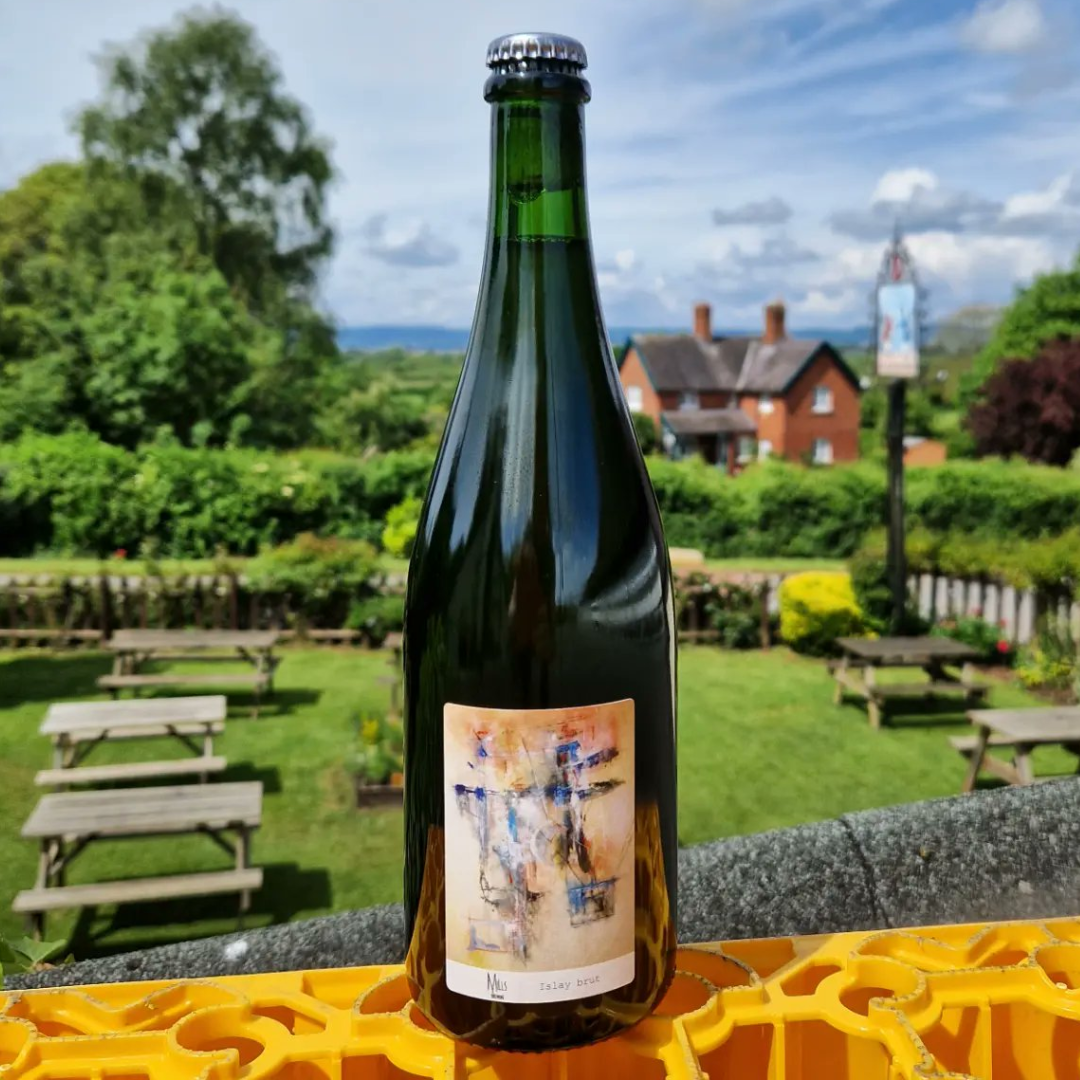 Mills Brewing Islay Brut Biere de Champagne