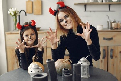 Live Online Virtual Party Makeup for Kids &amp; Teens - Makeup Children Lesson