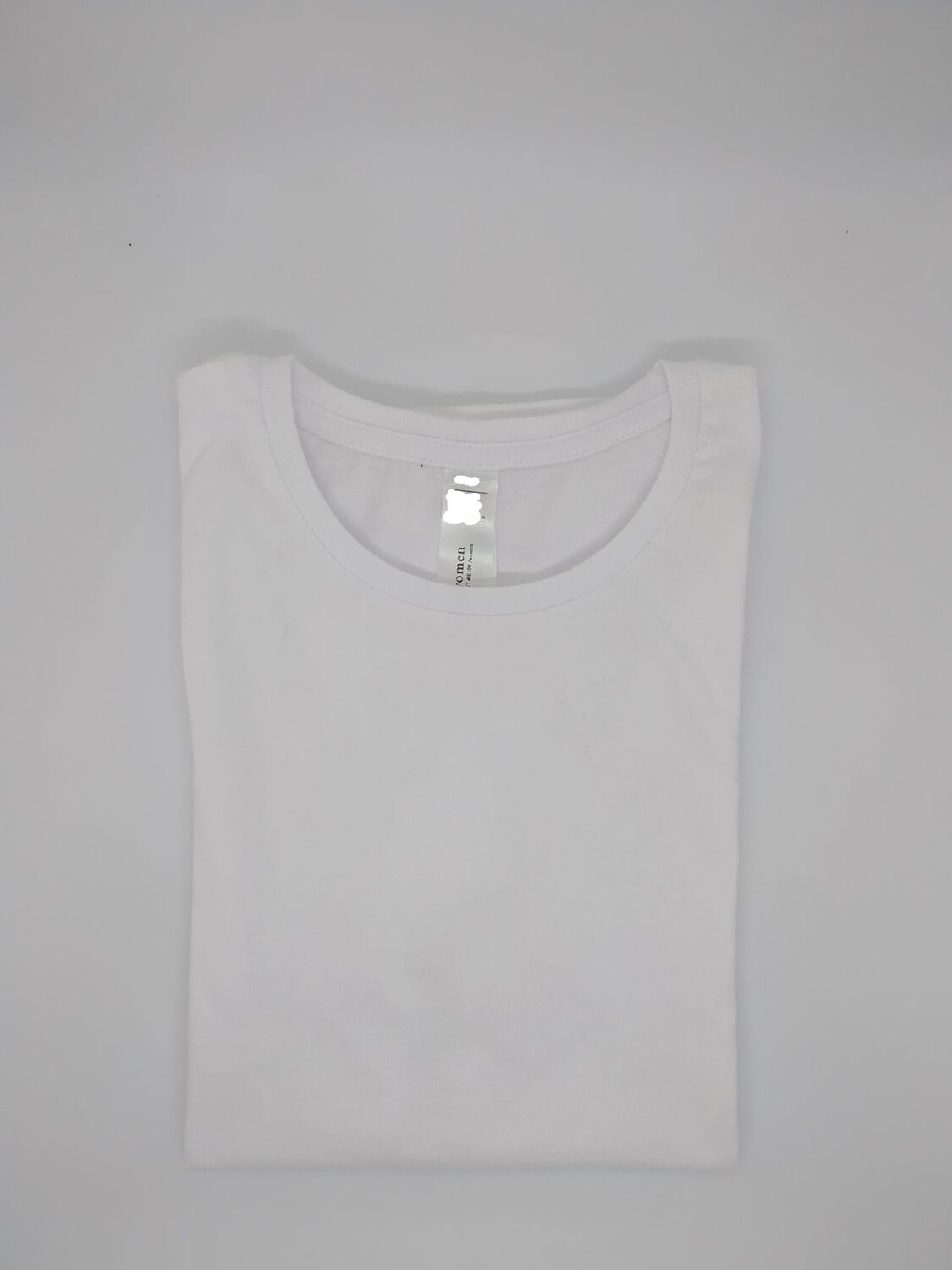 Wit t-shirt voor onder schooluniform en/of praktijkkledij