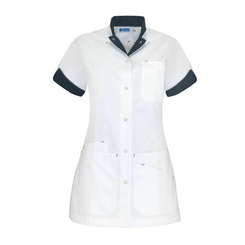 Jas voor stage M. wit/blauw met schoollogo en naam van leerling