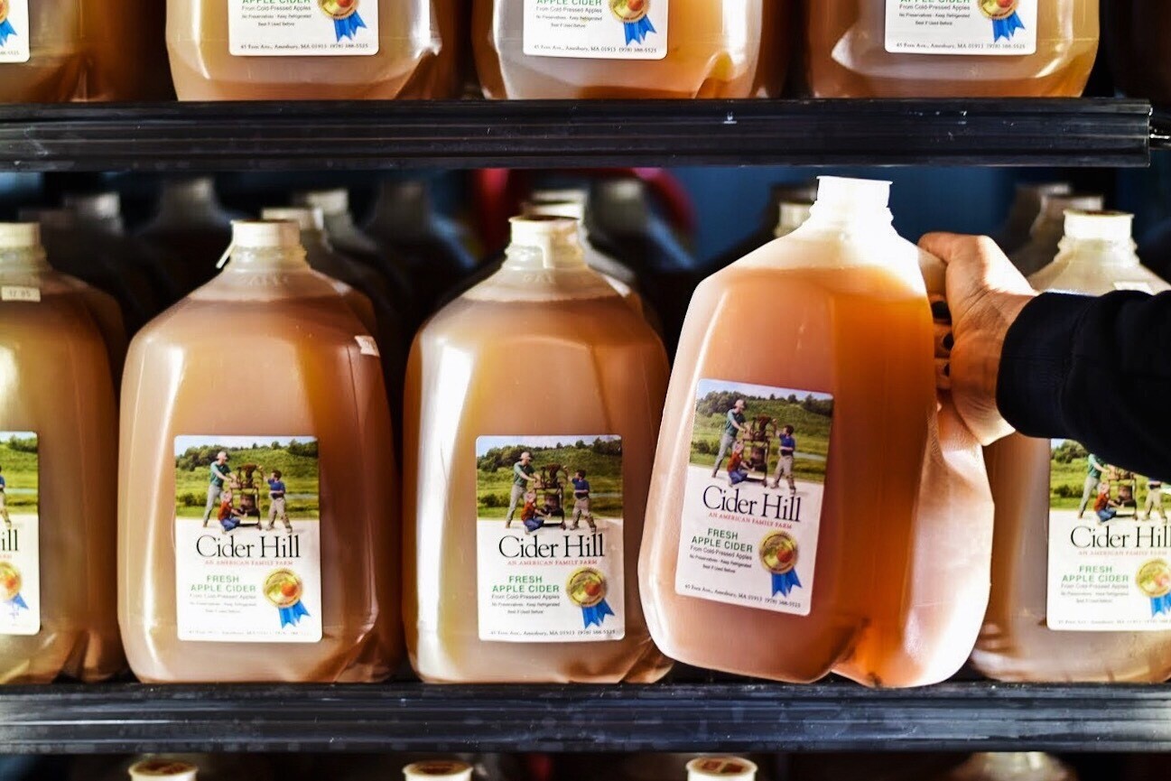 Fresh Pressed Sweet Cider Fresh Pressed Sweet Cider