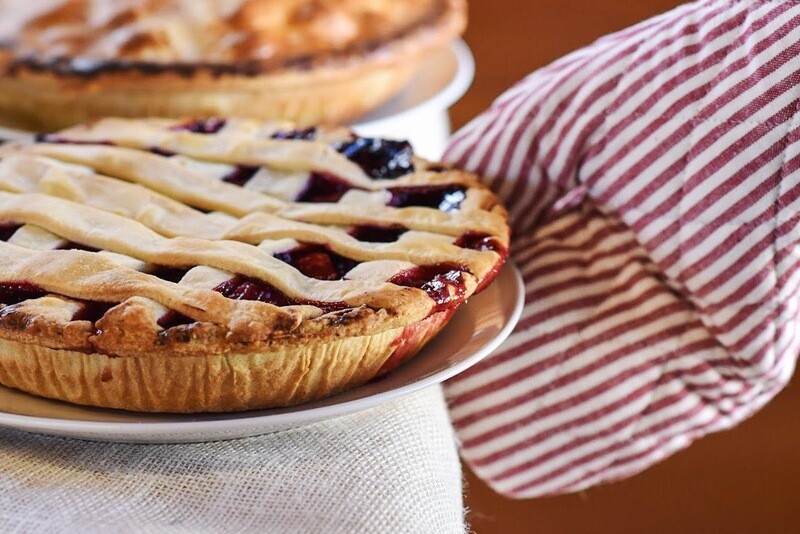10" Bumbleberry Pie - Lattice Top - Fresh