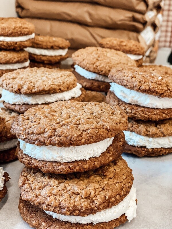 Oatmeal Cream Pies - Each