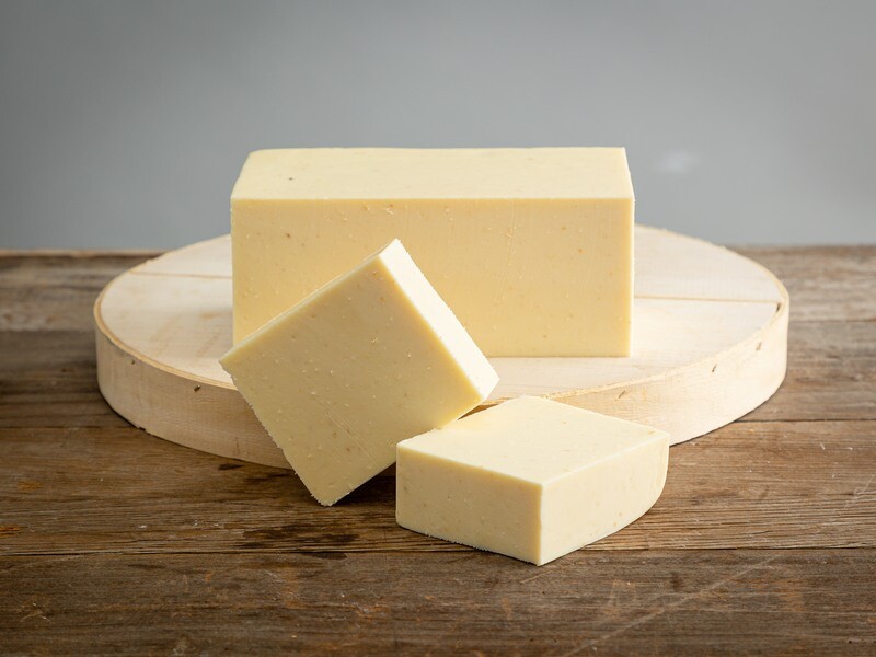 Horseradish Cheddar Cheese