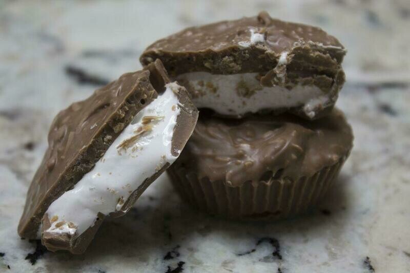 Toasted Coconut Mallow Cream Cup
