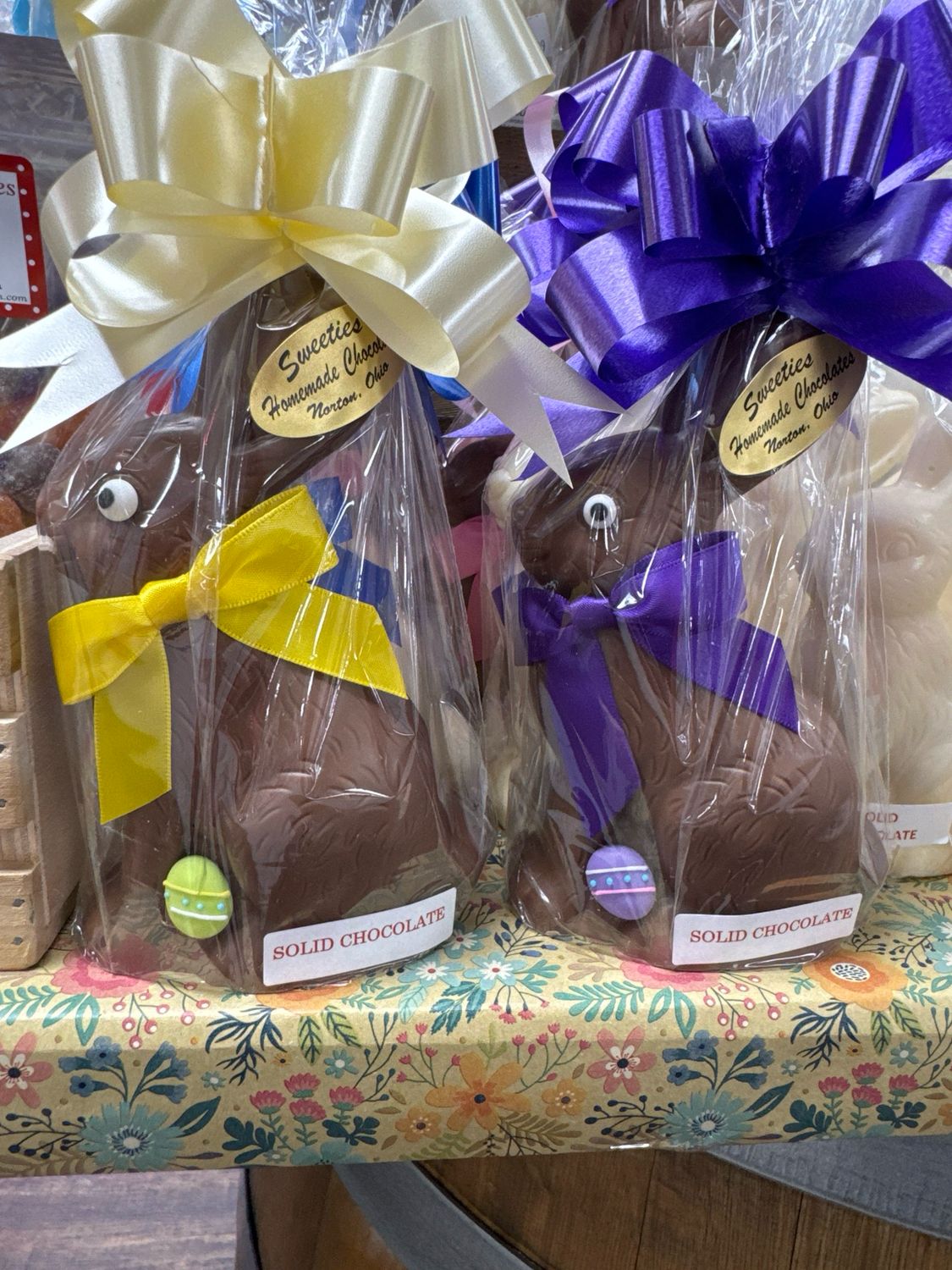 Solid Milk Chocolate Bunny (12oz)