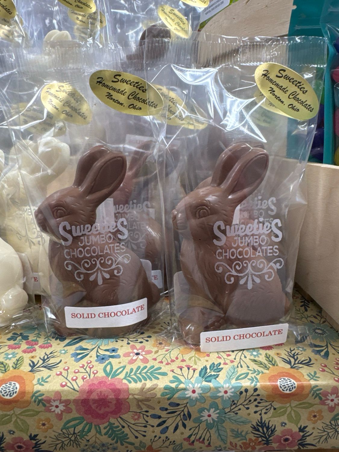 Solid Milk Chocolate Bunny (4oz)