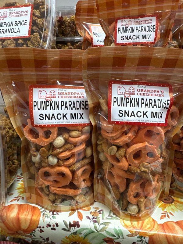 Pumpkin Paradise Snack Mix