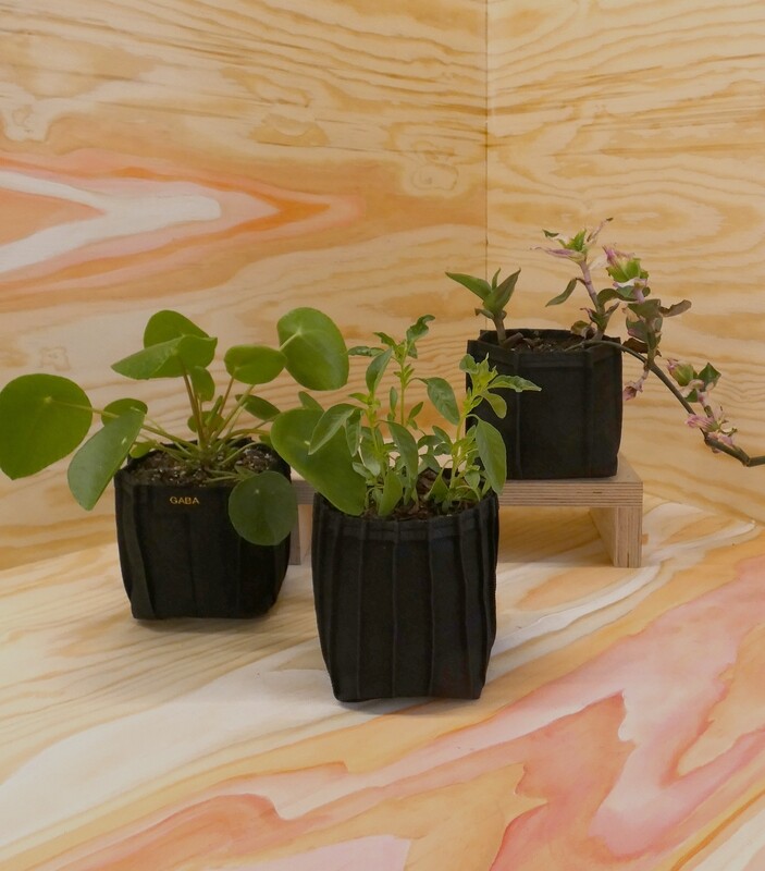 Pleat Pot - Fine Pleat