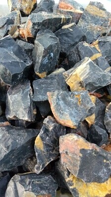 Onix negro en bruto por 100grs