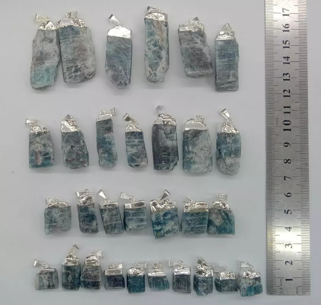 dijes cianita azul paraiba con baño