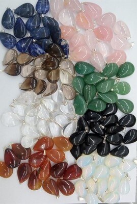 Gotas medianas con pino
