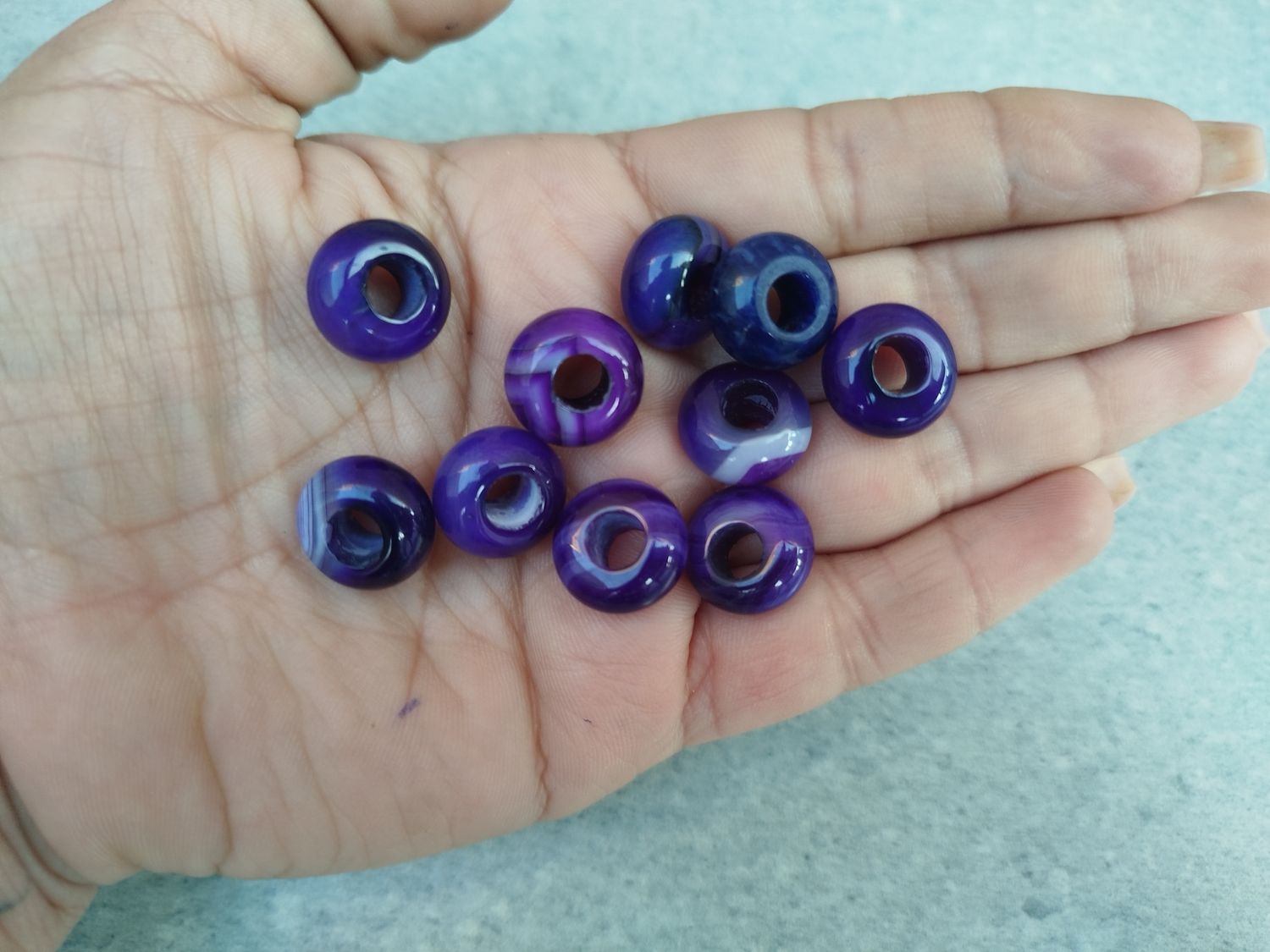 Donitas 14mm ágata violeta
