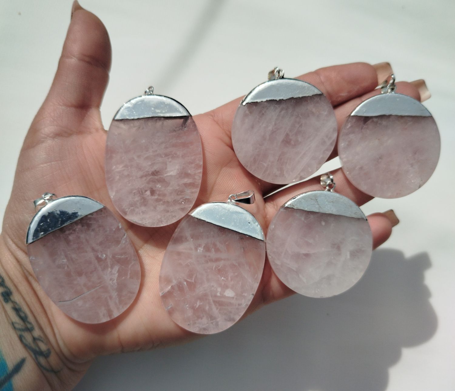 Fichas y ovales con baño de plata cuarzo rosa 