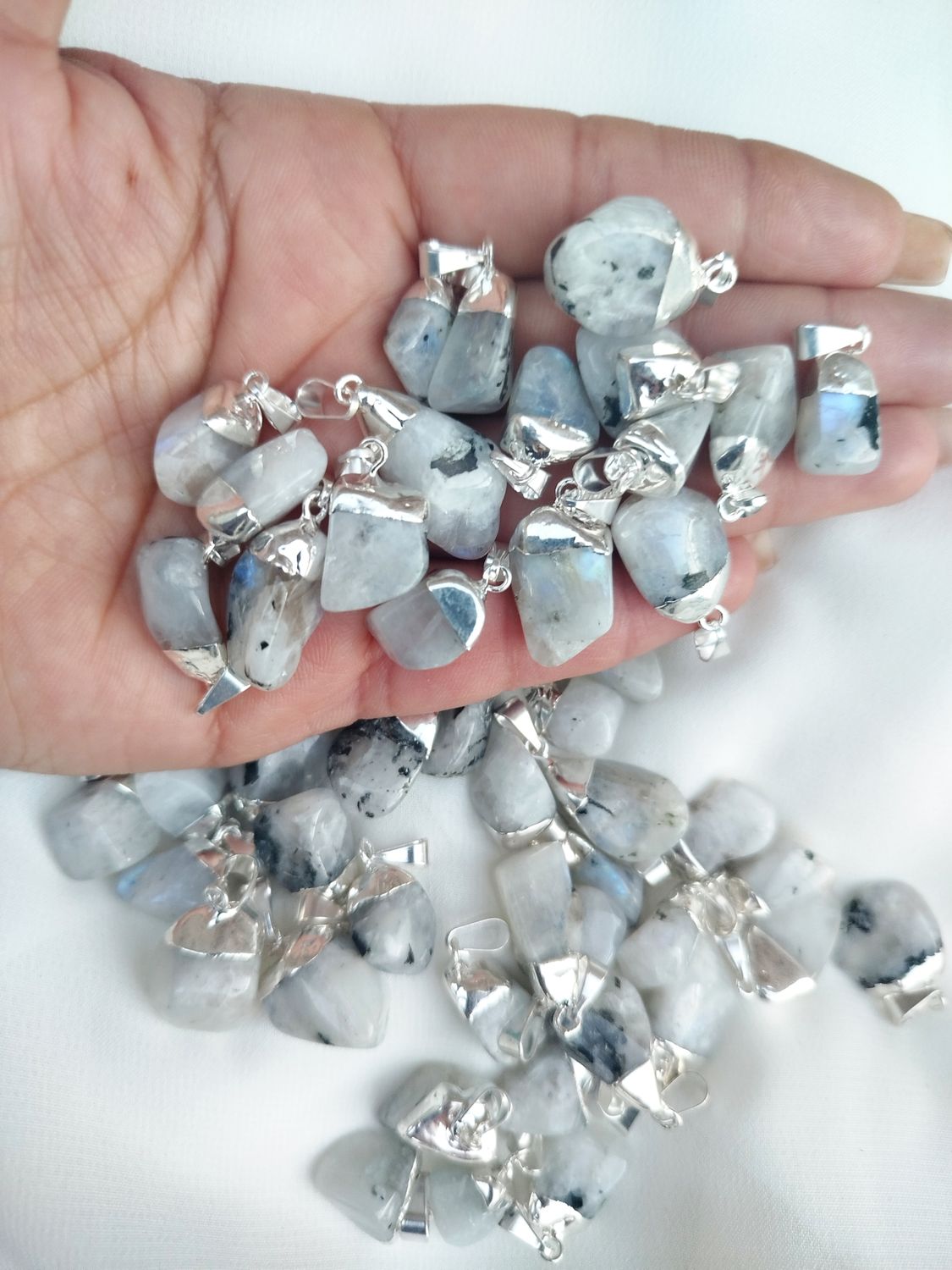 Roladas mini adularia con baño de plata