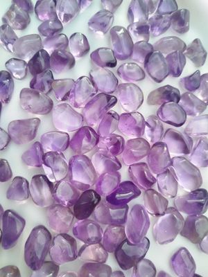 Amatista translúcida a rolada por 100grs