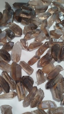Puntas cuarzo ahumado por 100grs Puntas cuarzo ahumado por 100grs
