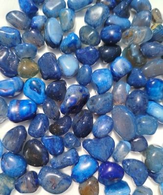 Agata azul rolada por 100grs