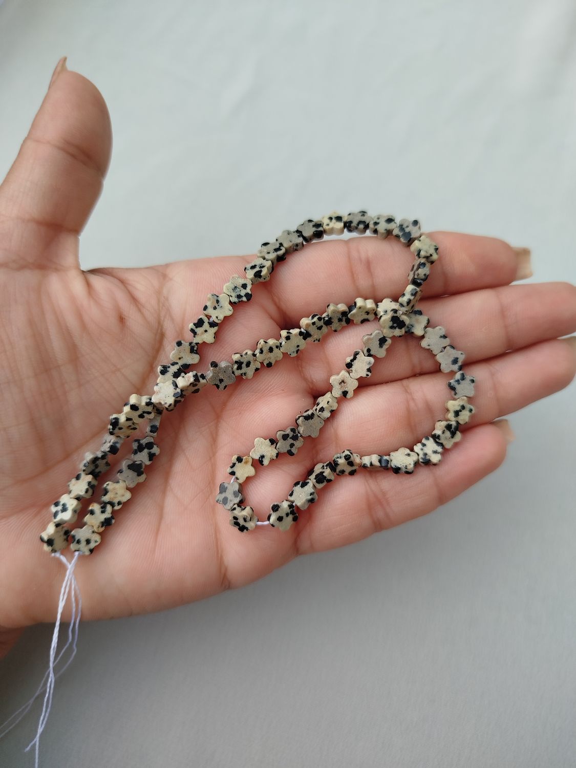 Tiras de florcitas, Piedras disponibles: Jaspe dalmata