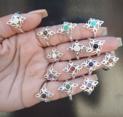 Anillos de Nudo de bruja