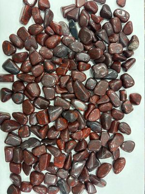 Jaspe rojo breciated rolado por 100grs