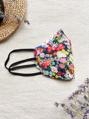 Reversible and reusable Face Mask - Cherry Blossom