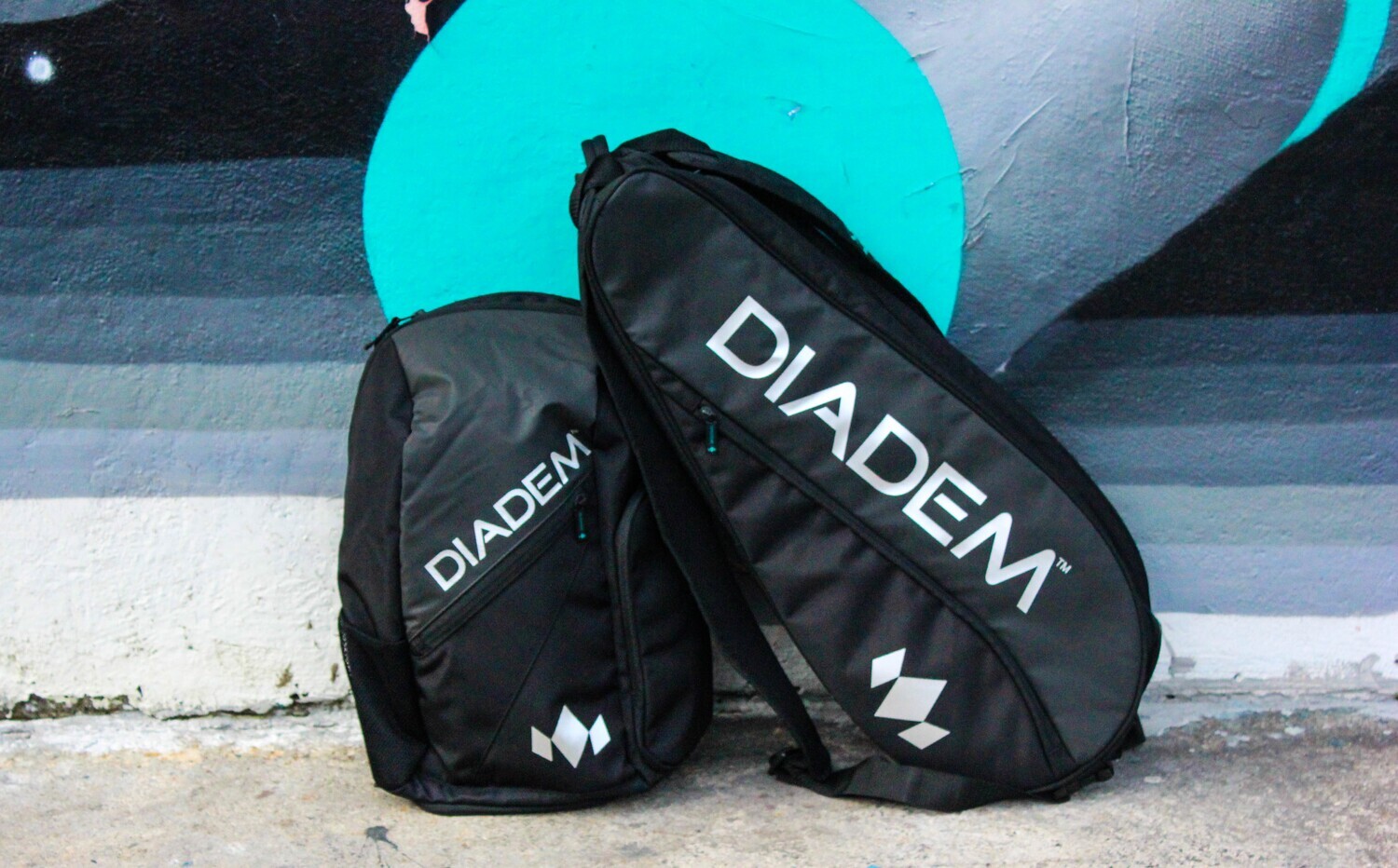 Diadem Tour 12 racquet Nova racket bag (black/chrome)