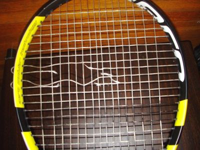 Racquet Stringing/Grips/Customisation