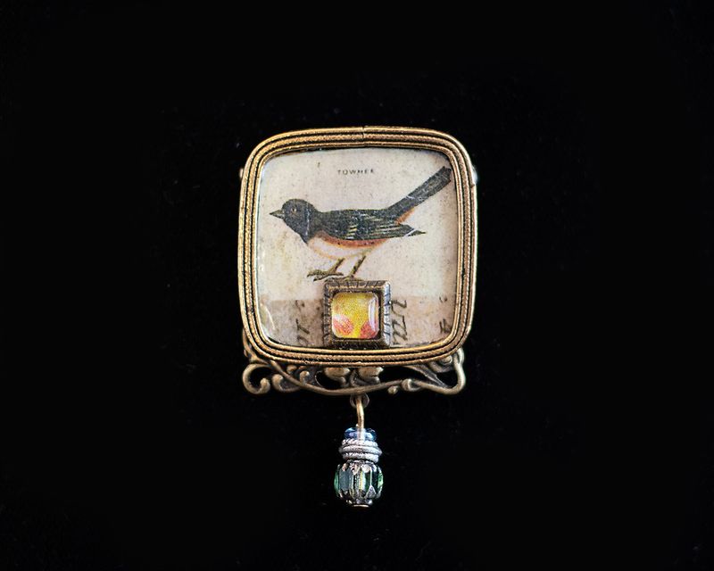 Vintage Robin Pin