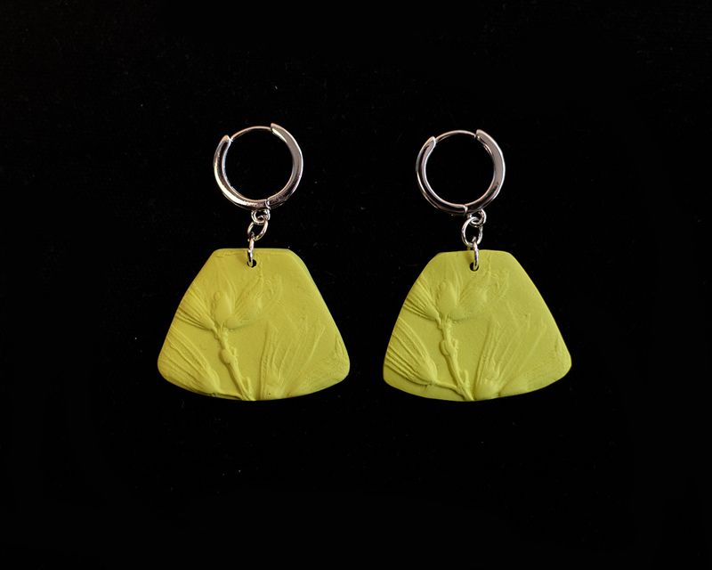 Trapezoid Bud Earrings