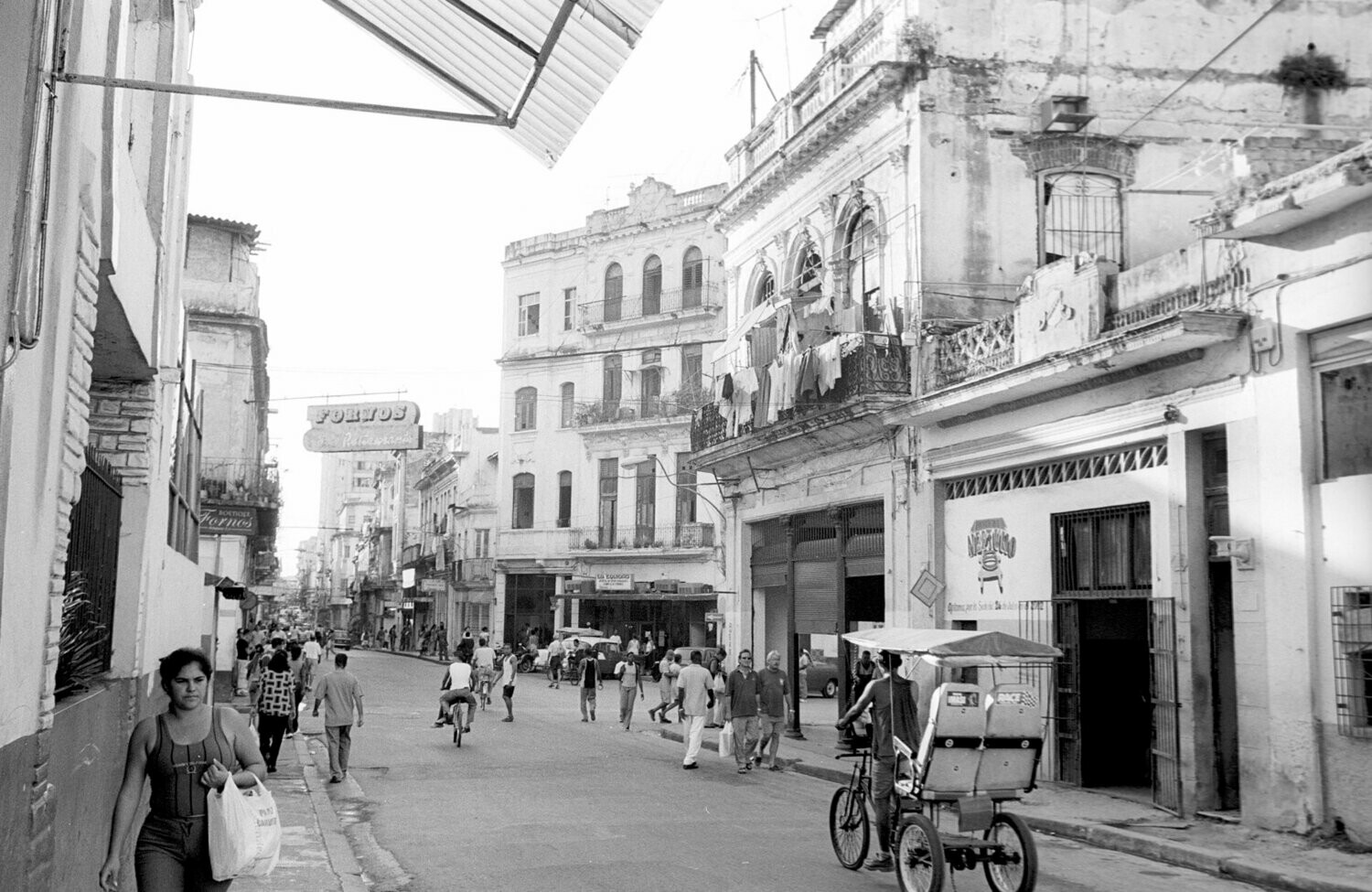 Street scene: Havana, Cuba, 2002