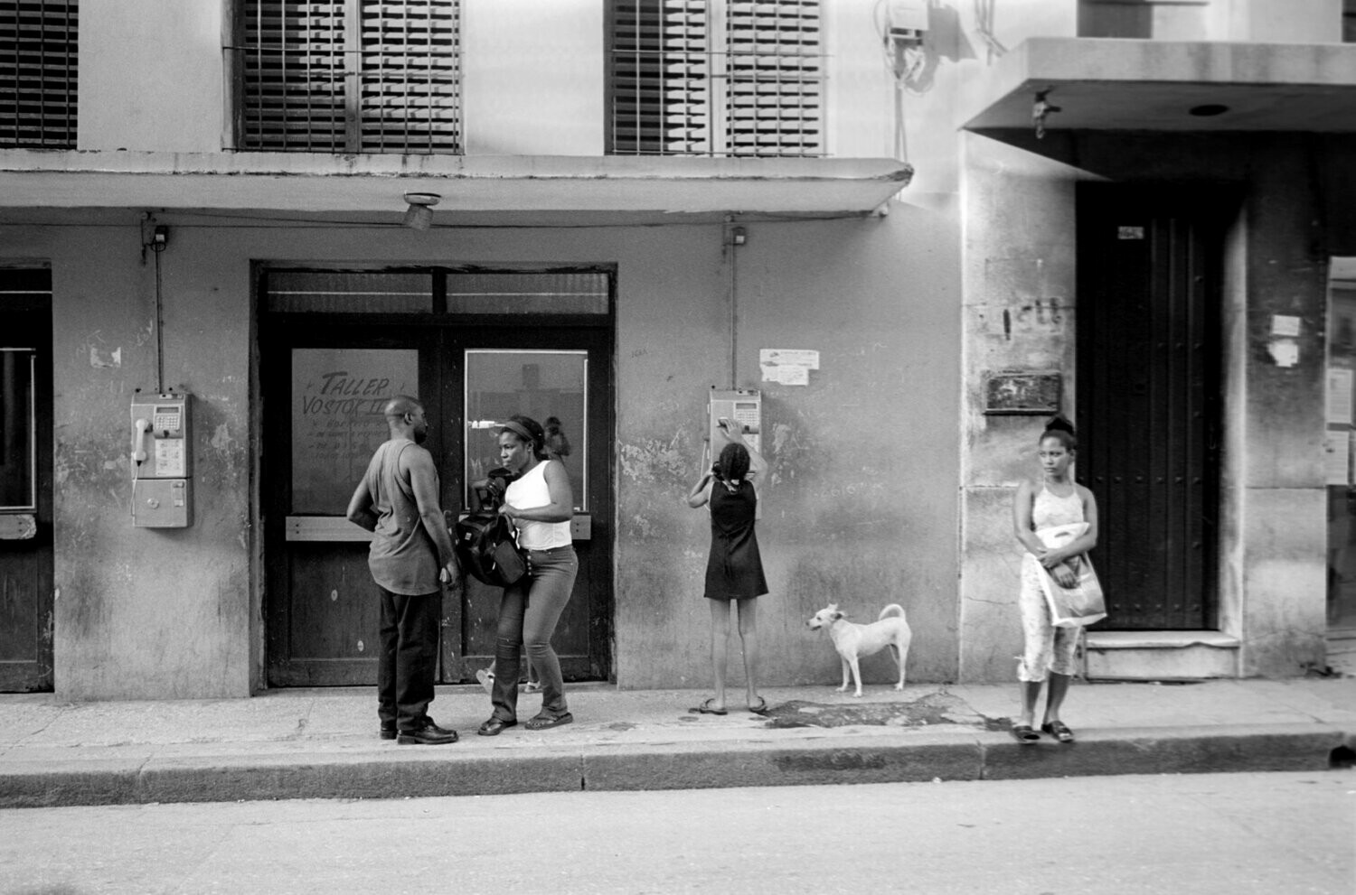 Theatre of the street: Havana, Cuba, 2002