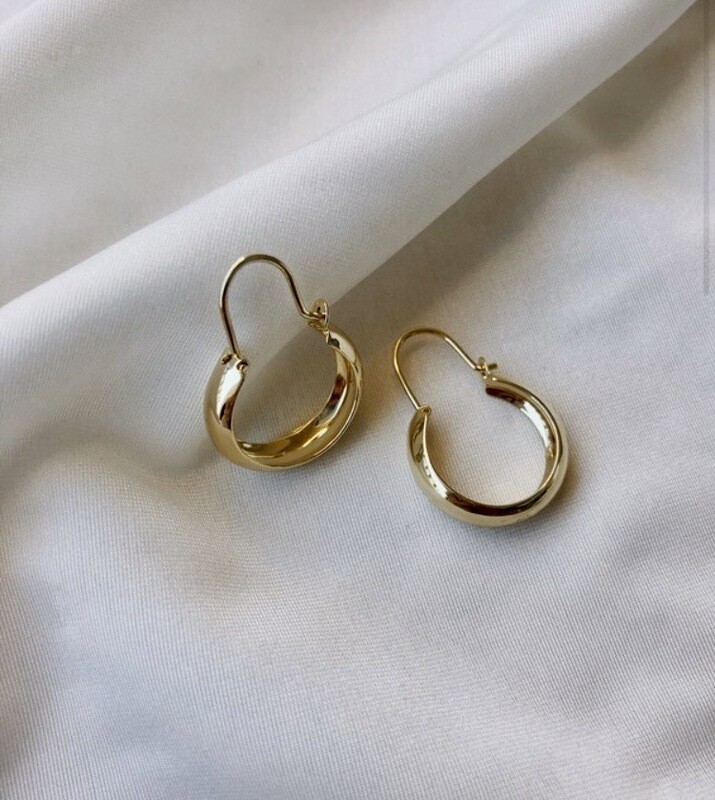 Gold Tube Hoops