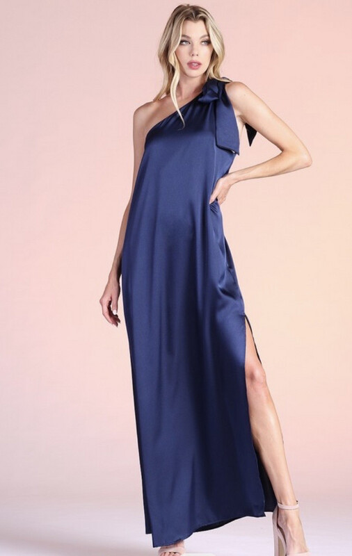 Hathor One Shoulder maxi dress