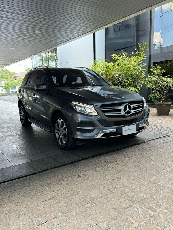 Mercedes-Benz GLE350D