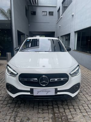 Mercedes-Benz GLA 200d