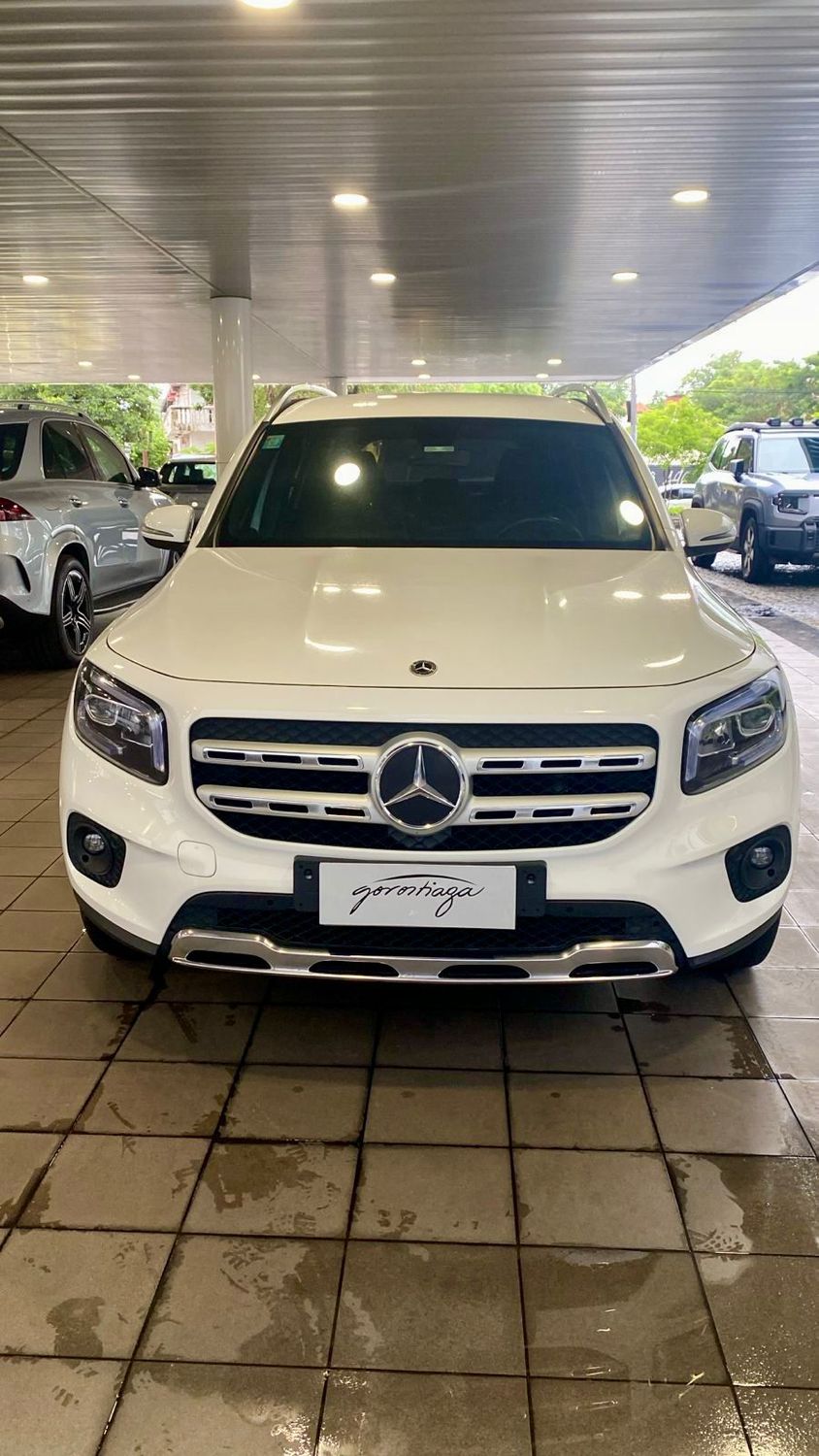 Mercedes-Benz GLB 200d
