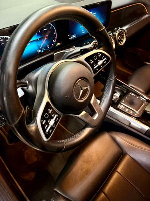 Mercedes-Benz GLB 200d