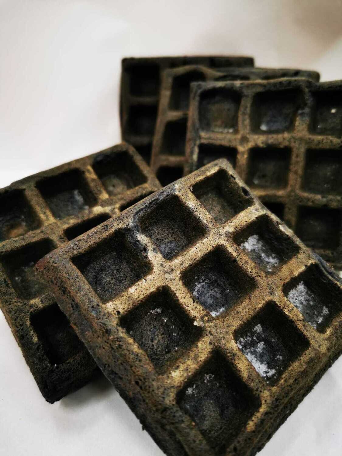 Mini Waffle Black Charcoal (6pcs)
