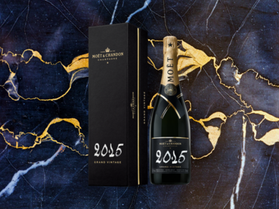 Moët & Chandon Grand Vintage 2015  (coffret) Moët & Chandon Grand Vintage 2015  (coffret)