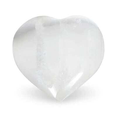corazón de selenita blanca -- ±4.5x4.0 cm