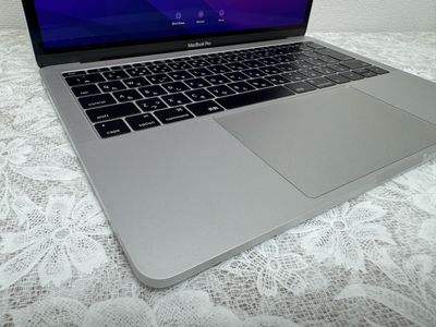 MacBook Pro 2016 13” Core i5 8GB 256GB