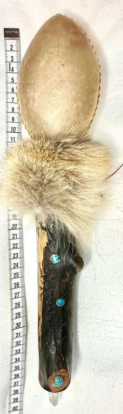 Wolf Schamanen Rassel